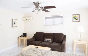 Silk Cotton Apartment 22 (3)